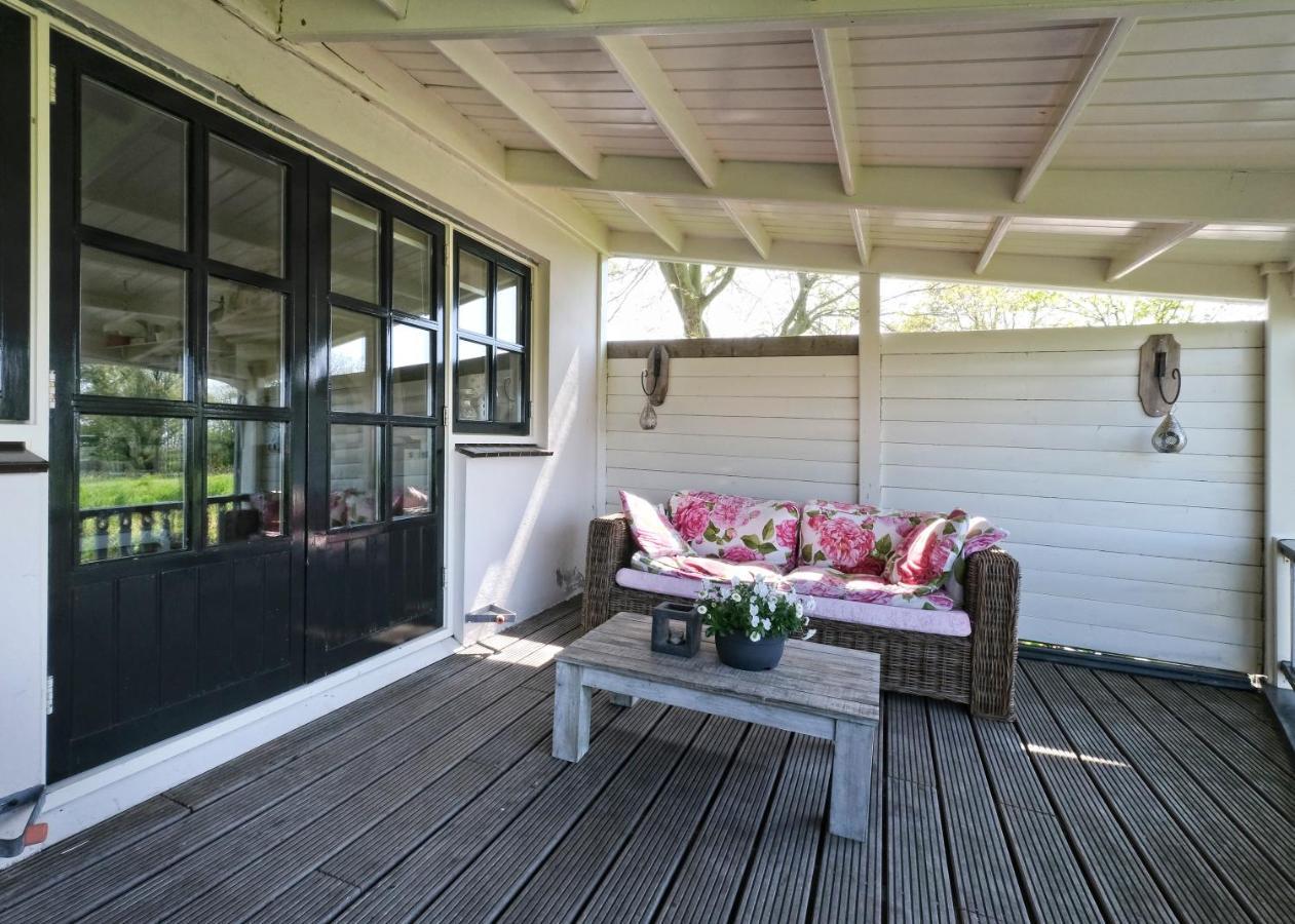 Idyllisch En Knus Huisje Met Prachtige Veranda. Oterleek Extérieur photo
